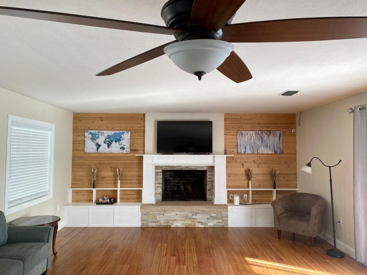 Spacious Pool Home In North Fl Keystone Heights エクステリア 写真