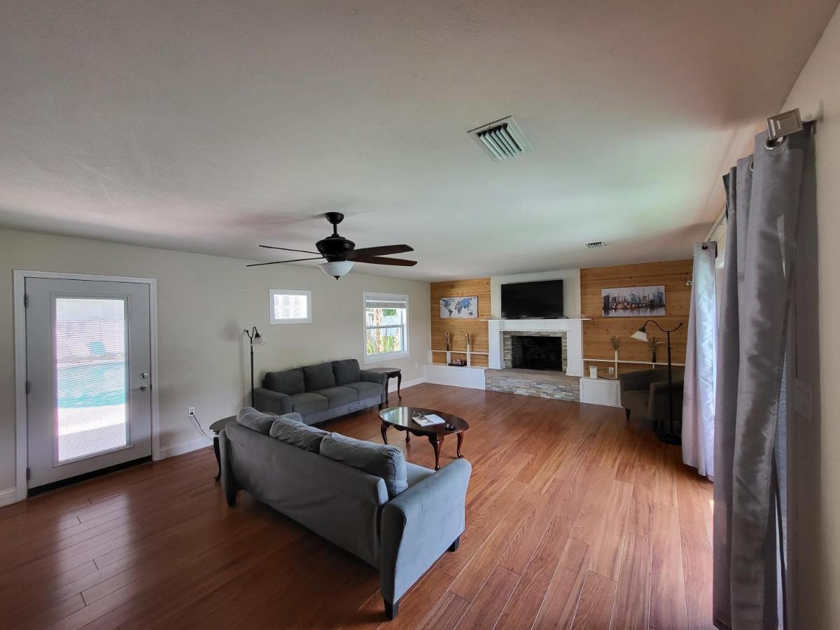 Spacious Pool Home In North Fl Keystone Heights エクステリア 写真